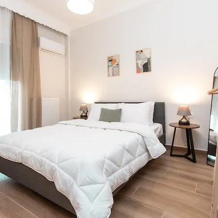 Mainavenue Living Aristotelous Apartman *